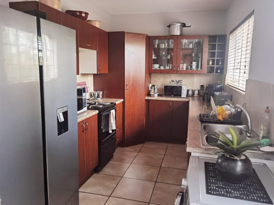 3 Bedroom Property for Sale in Glen Marais Ext 1 Gauteng