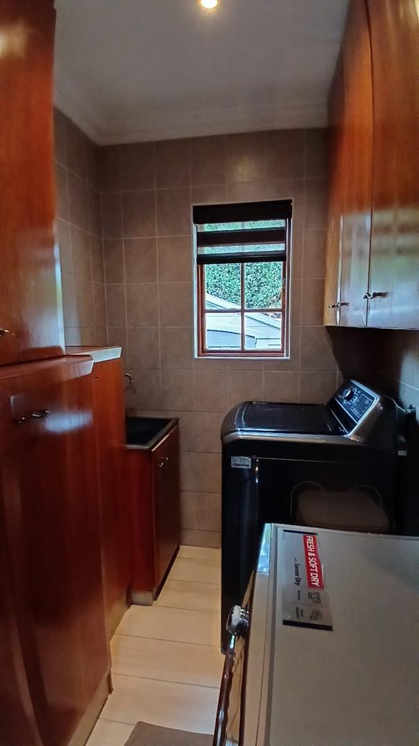 4 Bedroom Property for Sale in Glen Erasmia Gauteng