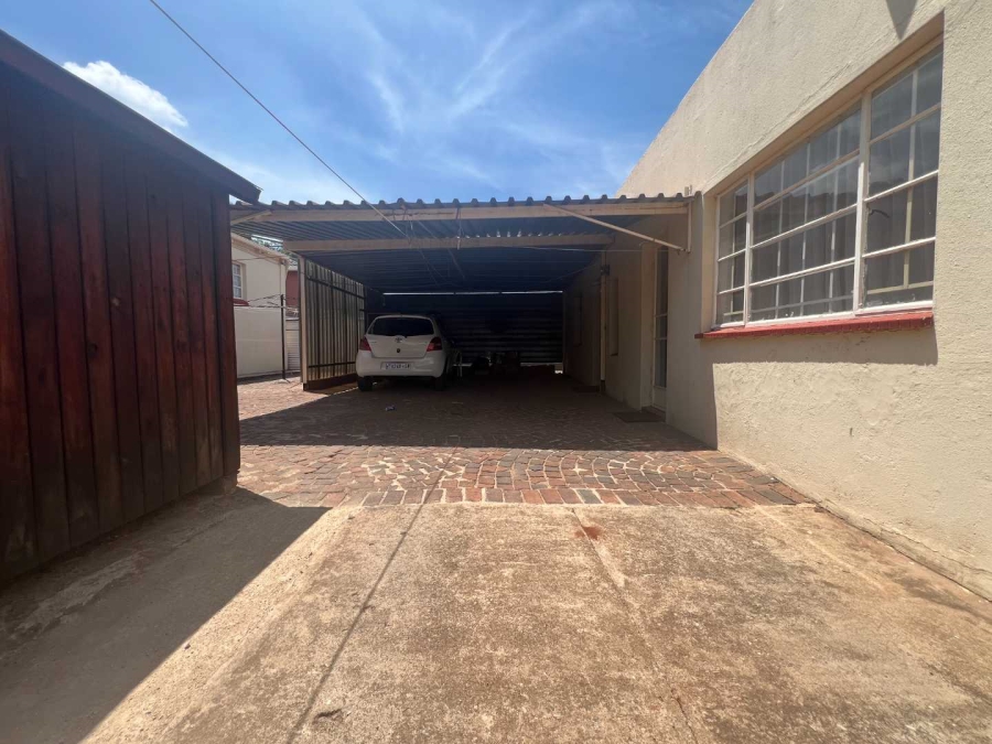 3 Bedroom Property for Sale in Roodepoort Gauteng