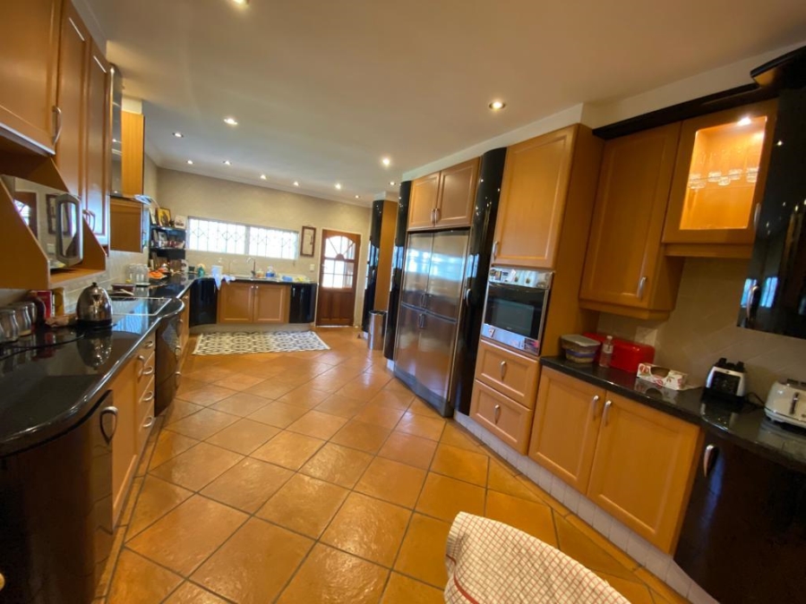 5 Bedroom Property for Sale in Bedfordview Gauteng