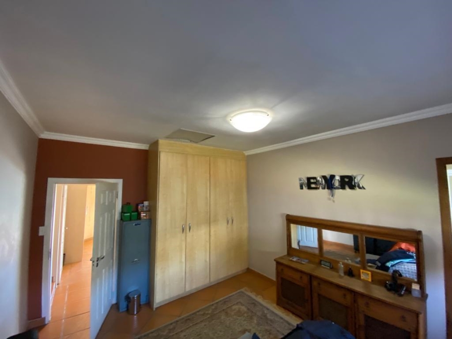 5 Bedroom Property for Sale in Bedfordview Gauteng