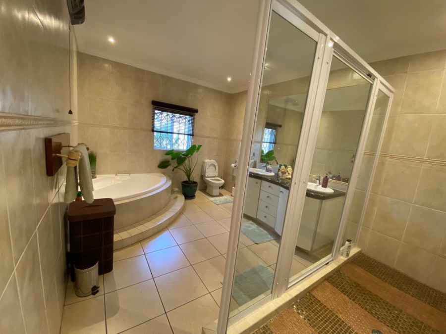 5 Bedroom Property for Sale in Bedfordview Gauteng