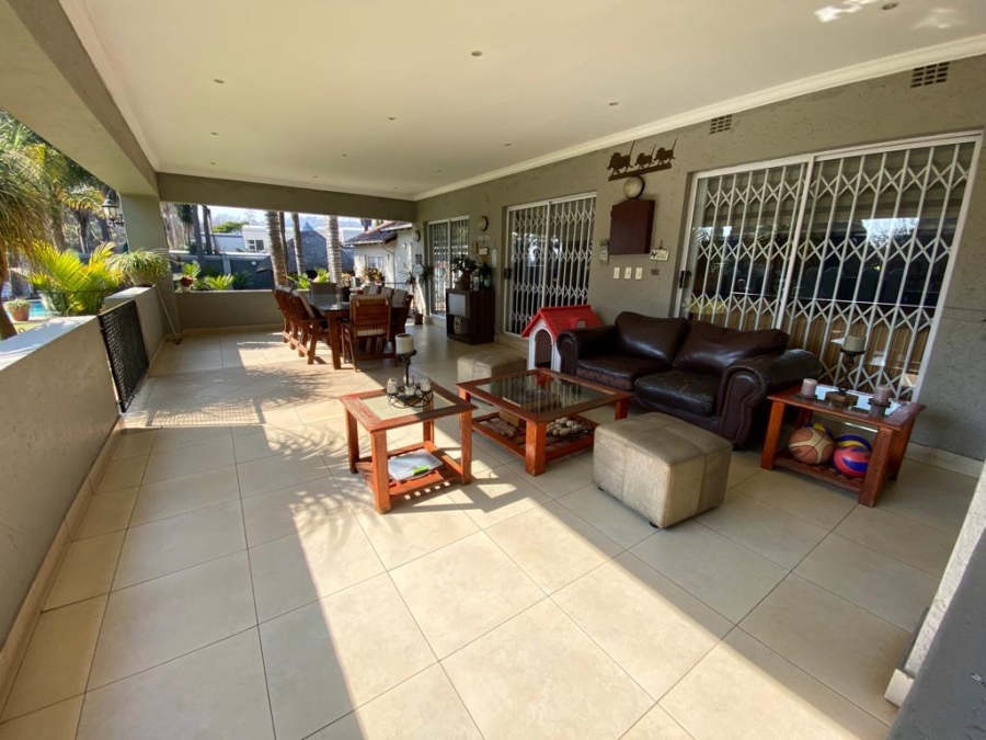 5 Bedroom Property for Sale in Bedfordview Gauteng