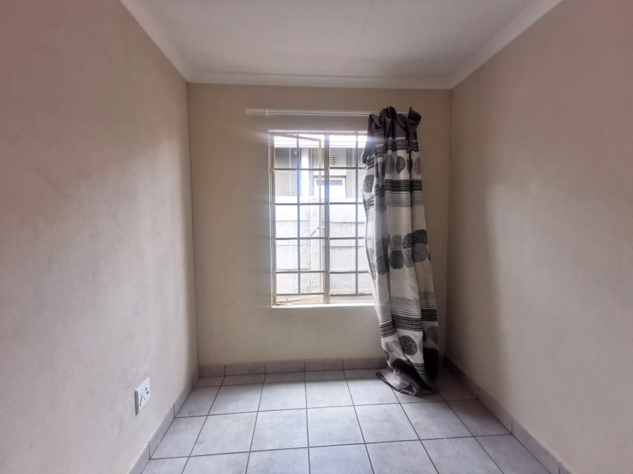 2 Bedroom Property for Sale in Sky City Gauteng