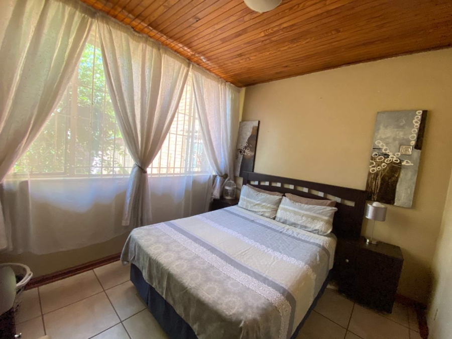 4 Bedroom Property for Sale in Kibler Park Gauteng