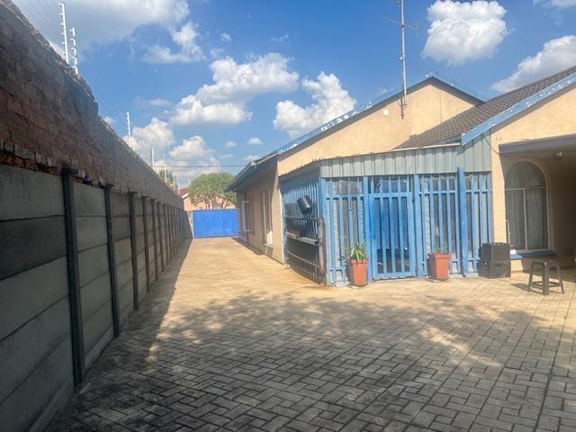 3 Bedroom Property for Sale in Mayberry Park Gauteng