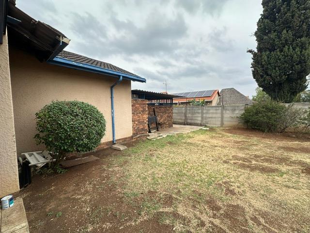 3 Bedroom Property for Sale in Mayberry Park Gauteng