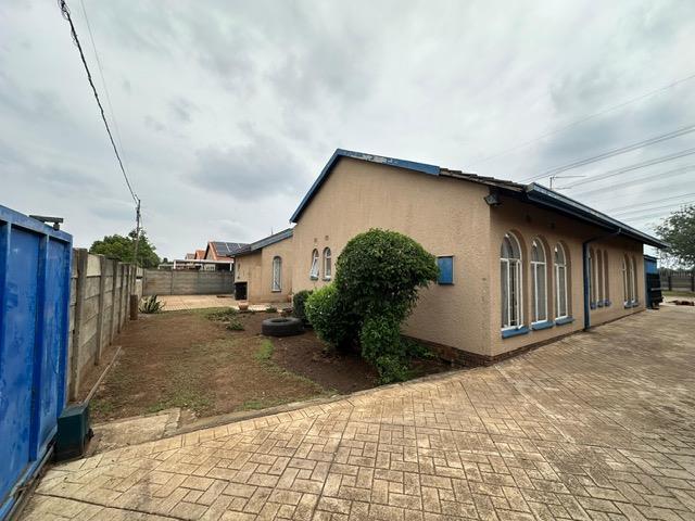 3 Bedroom Property for Sale in Mayberry Park Gauteng