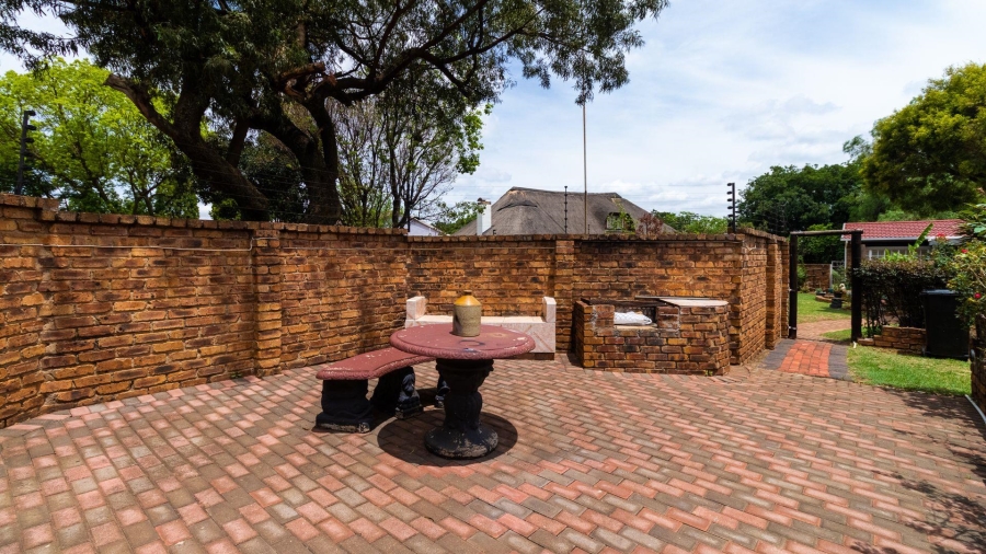 3 Bedroom Property for Sale in Dersley Gauteng