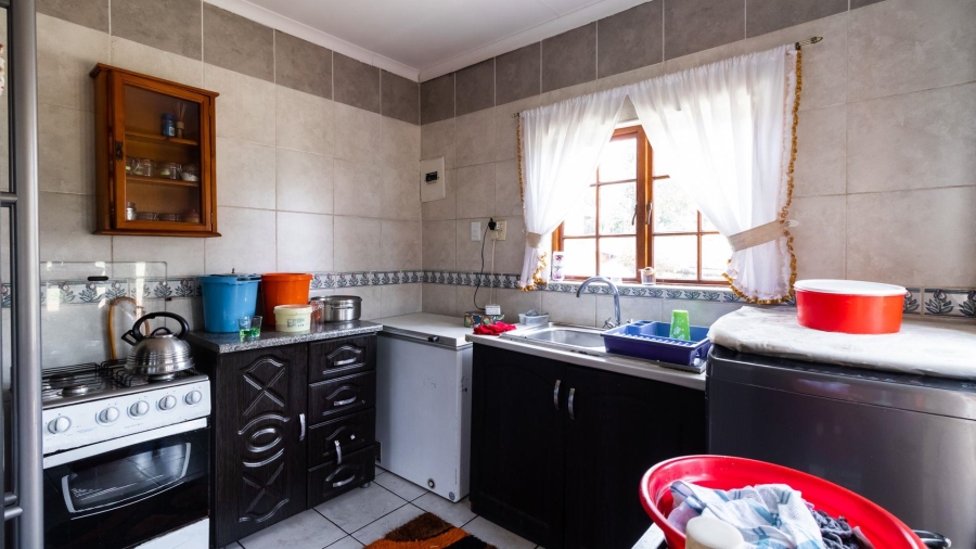 3 Bedroom Property for Sale in Dersley Gauteng