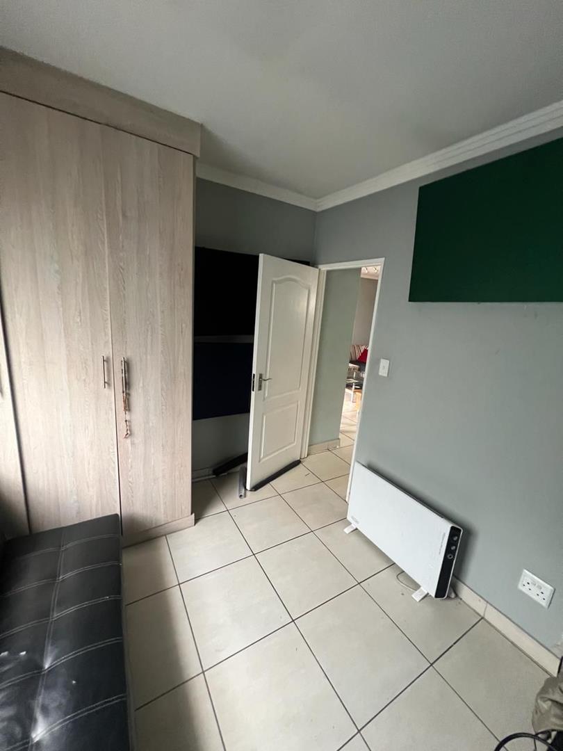 2 Bedroom Property for Sale in Mayberry Park Gauteng