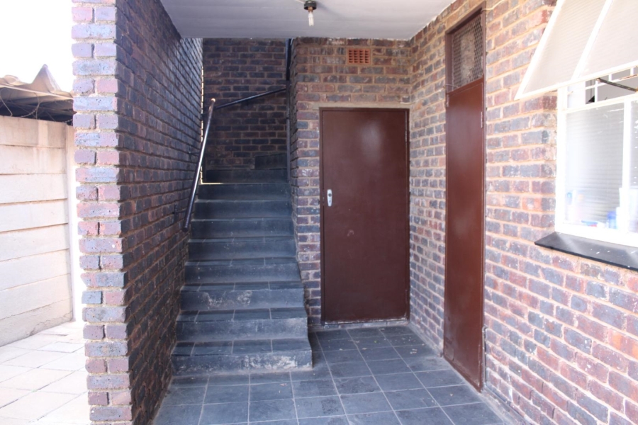 To Let 3 Bedroom Property for Rent in Horison View Gauteng