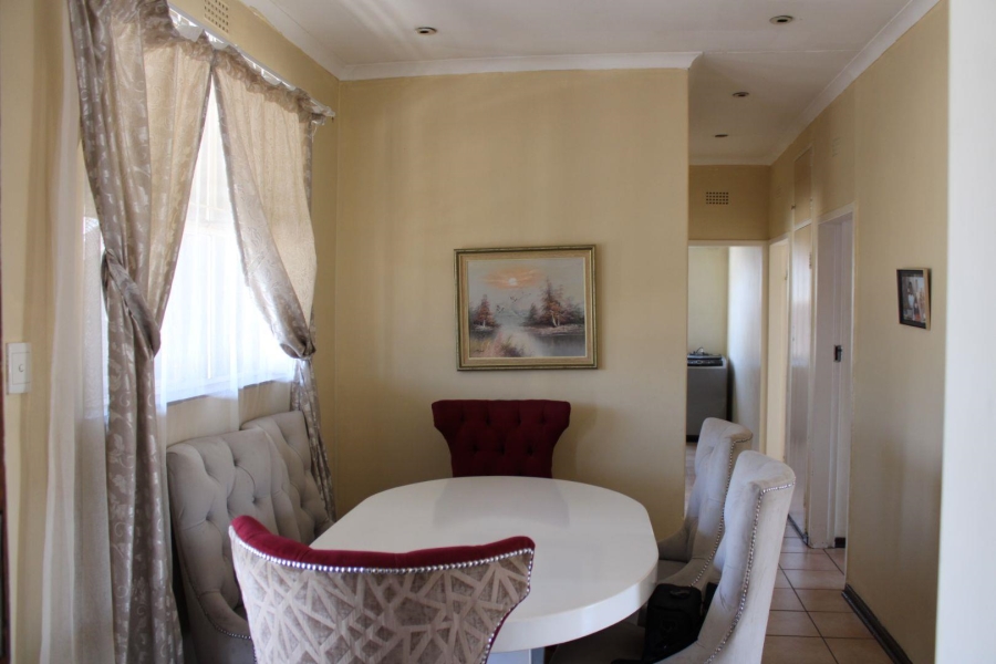 To Let 3 Bedroom Property for Rent in Horison View Gauteng