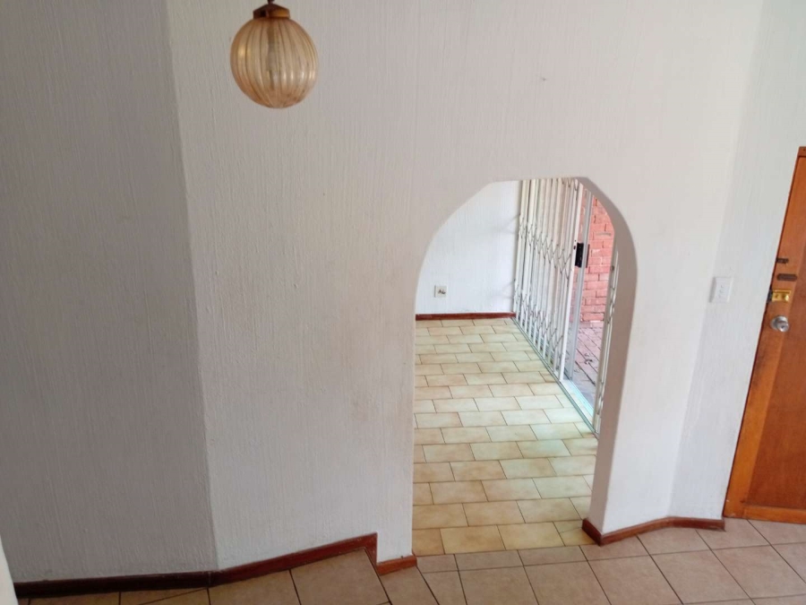 To Let 3 Bedroom Property for Rent in Lyndhurst Gauteng