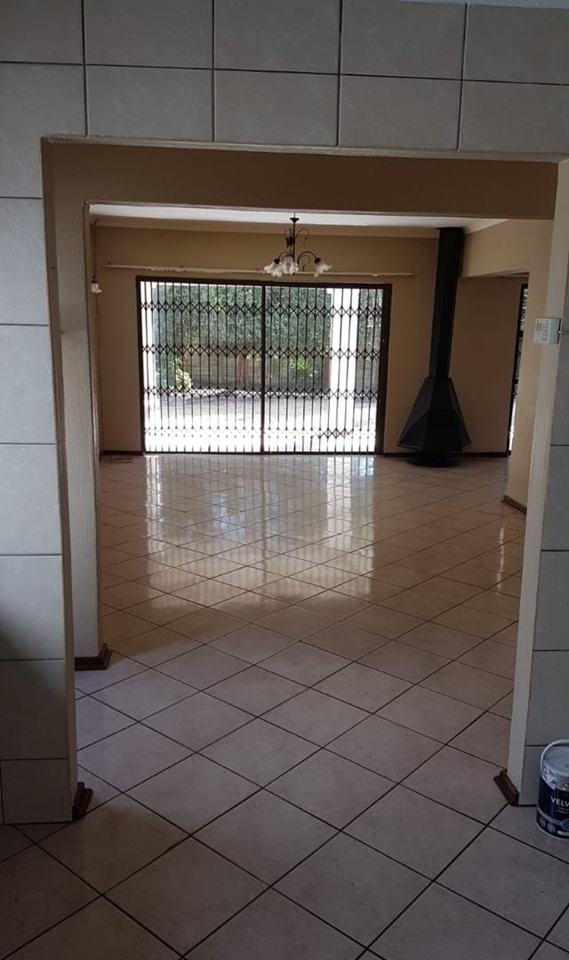 To Let 3 Bedroom Property for Rent in Eastleigh Gauteng