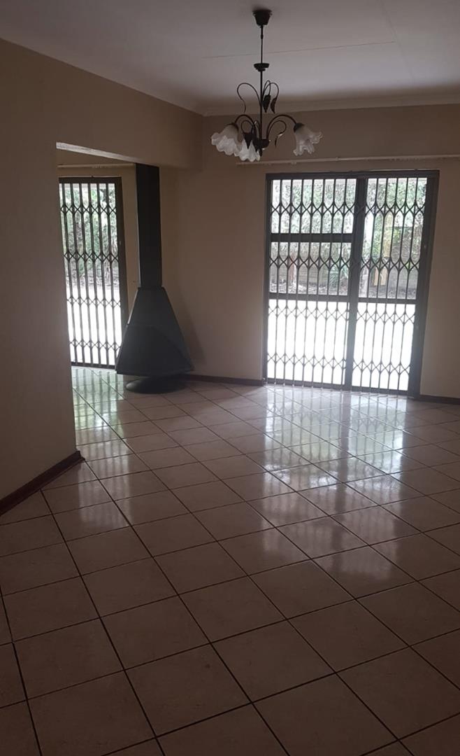 To Let 3 Bedroom Property for Rent in Eastleigh Gauteng