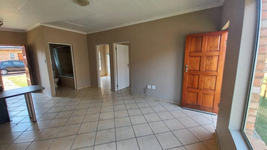 2 Bedroom Property for Sale in Riversdale Gauteng