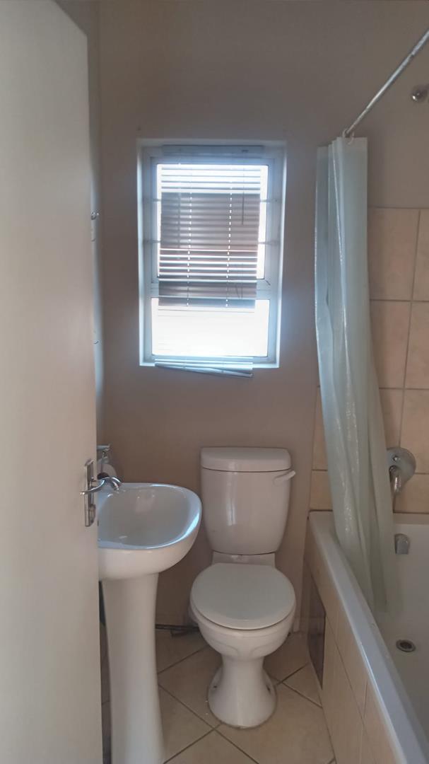 2 Bedroom Property for Sale in Riversdale Gauteng