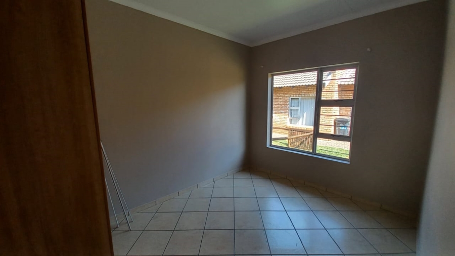 2 Bedroom Property for Sale in Riversdale Gauteng