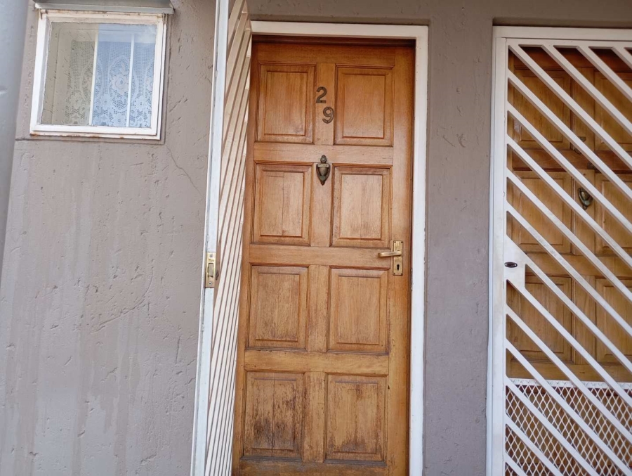 3 Bedroom Property for Sale in Oakdene Gauteng