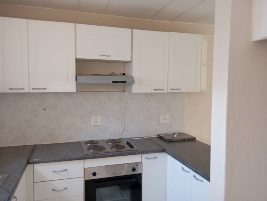 3 Bedroom Property for Sale in Oakdene Gauteng