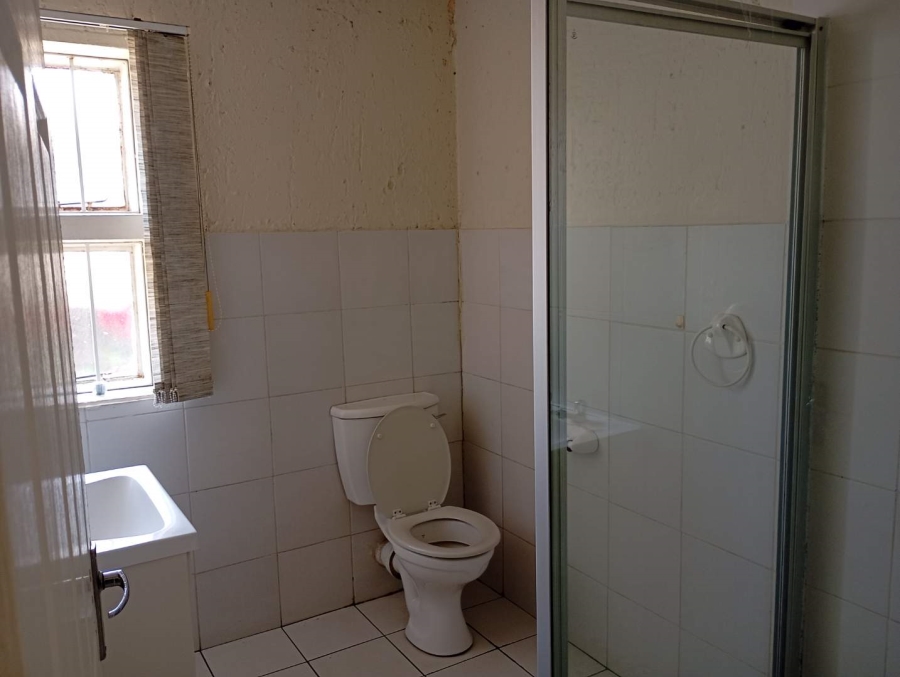 3 Bedroom Property for Sale in Oakdene Gauteng