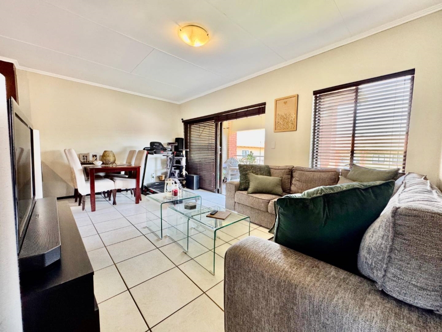 2 Bedroom Property for Sale in Glenvista Gauteng