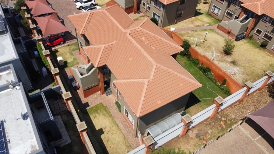 2 Bedroom Property for Sale in Glenvista Gauteng