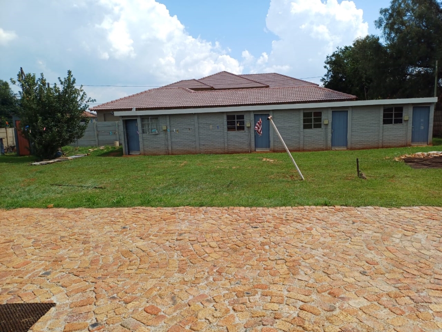 2 Bedroom Property for Sale in Welgedacht Gauteng