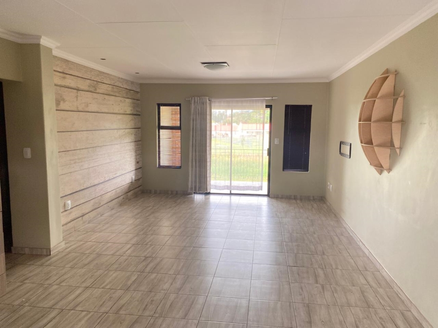 To Let 2 Bedroom Property for Rent in Noordwyk Gauteng