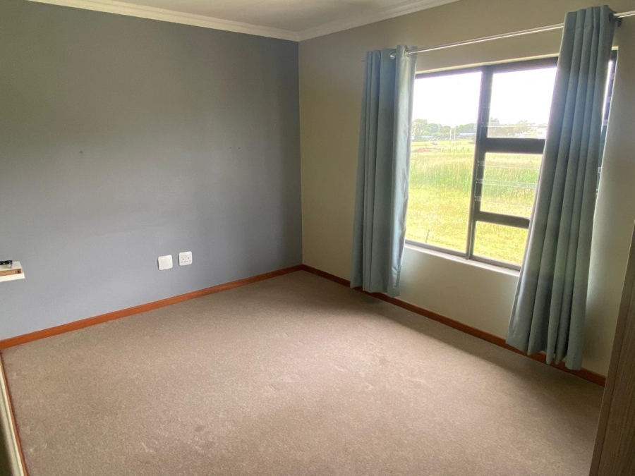 To Let 2 Bedroom Property for Rent in Noordwyk Gauteng