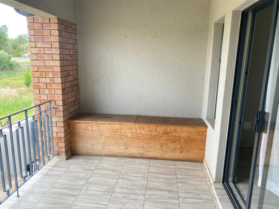 To Let 2 Bedroom Property for Rent in Noordwyk Gauteng