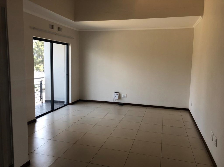 To Let 2 Bedroom Property for Rent in Jackal Creek Golf Estate Gauteng