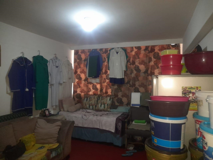 1 Bedroom Property for Sale in Hillbrow Gauteng