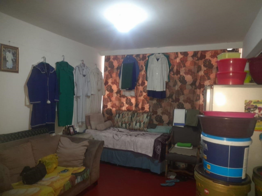 1 Bedroom Property for Sale in Hillbrow Gauteng