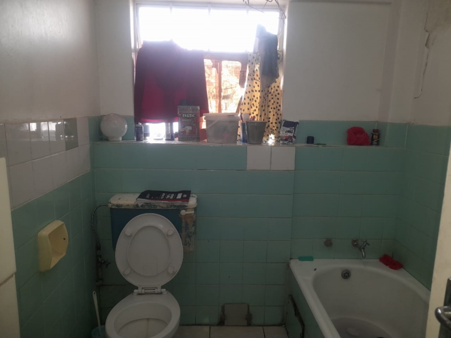 2 Bedroom Property for Sale in Berea Gauteng