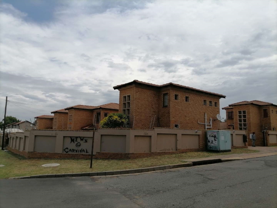 To Let 3 Bedroom Property for Rent in Dalpark Gauteng