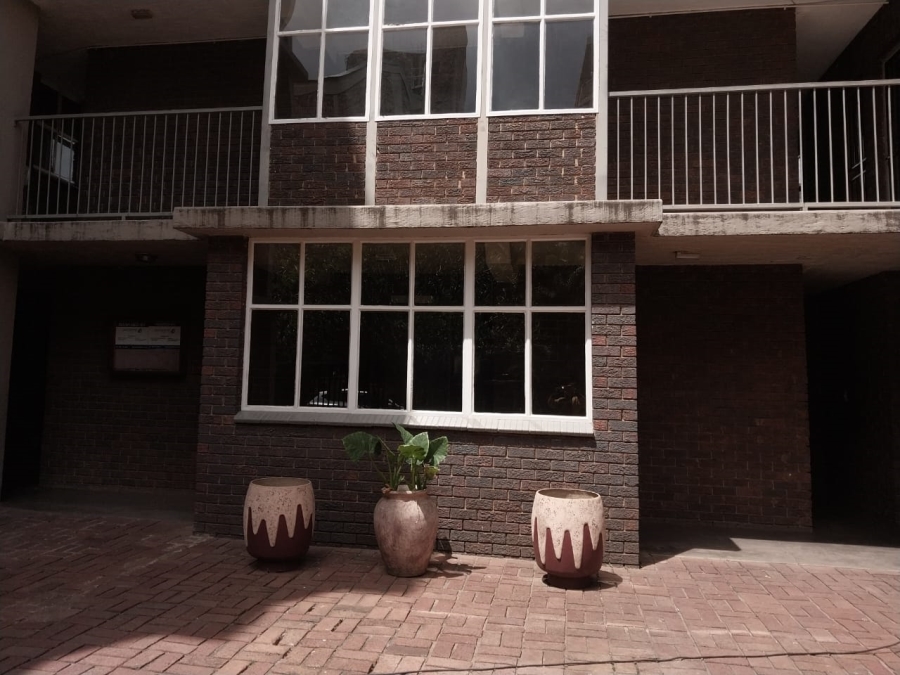 2 Bedroom Property for Sale in Silverton Gauteng