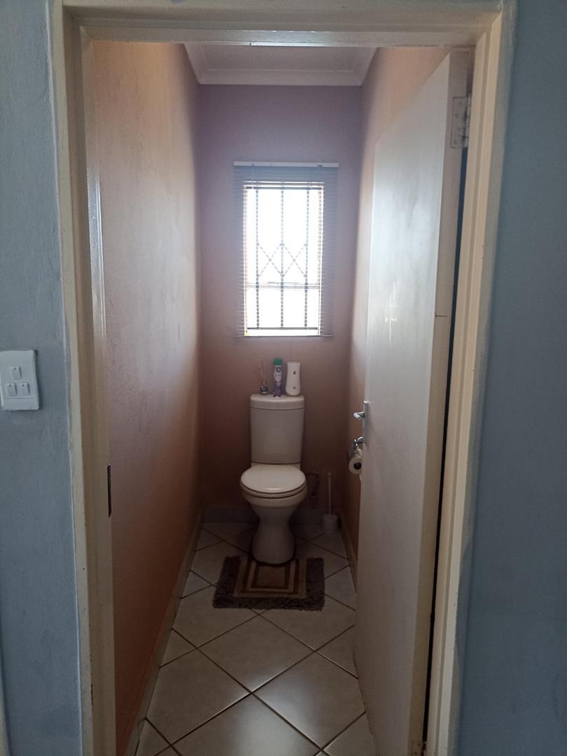 3 Bedroom Property for Sale in Dawn Park Gauteng