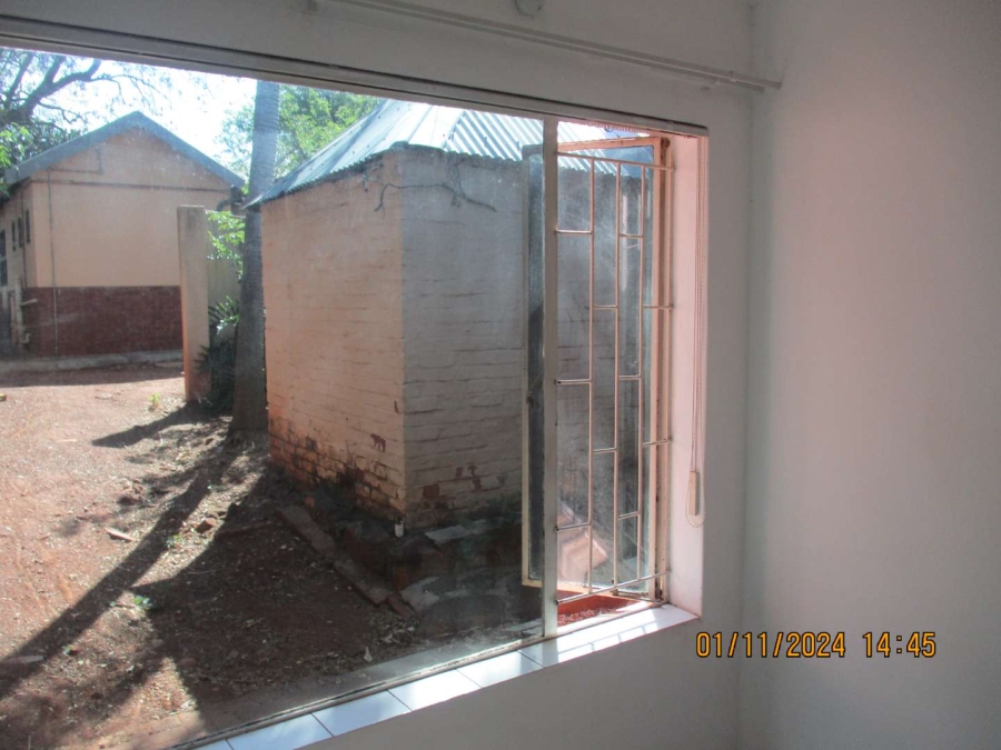 To Let 1 Bedroom Property for Rent in Menlo Park Gauteng