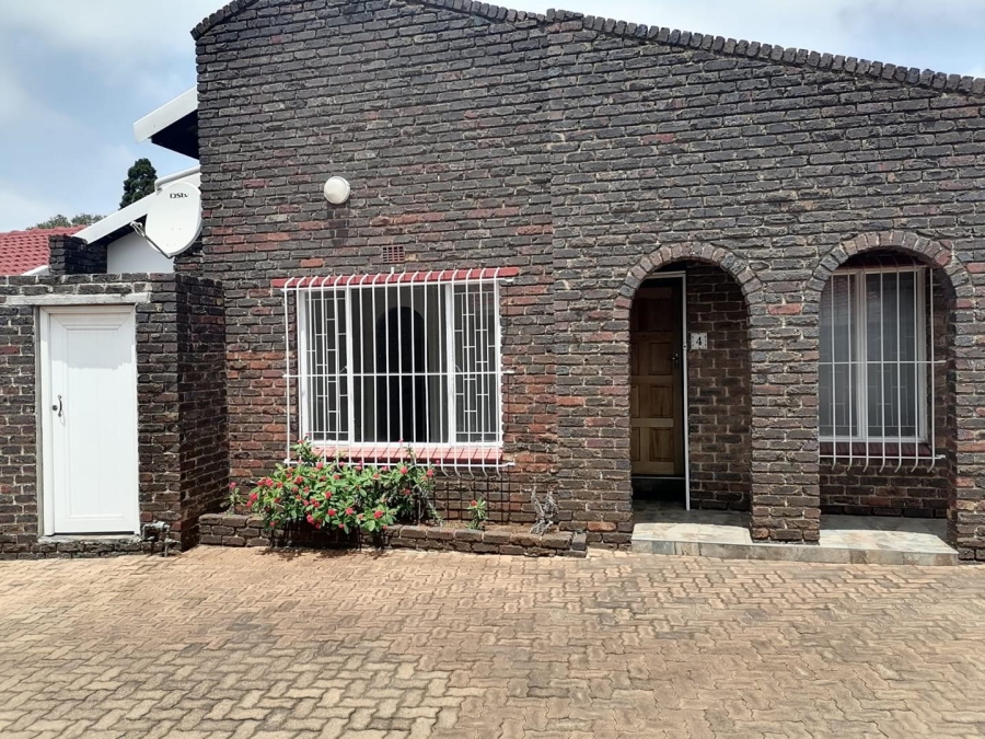 3 Bedroom Property for Sale in Birchleigh Gauteng