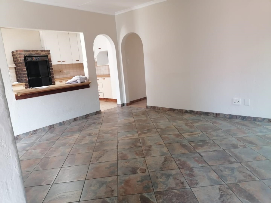 3 Bedroom Property for Sale in Birchleigh Gauteng