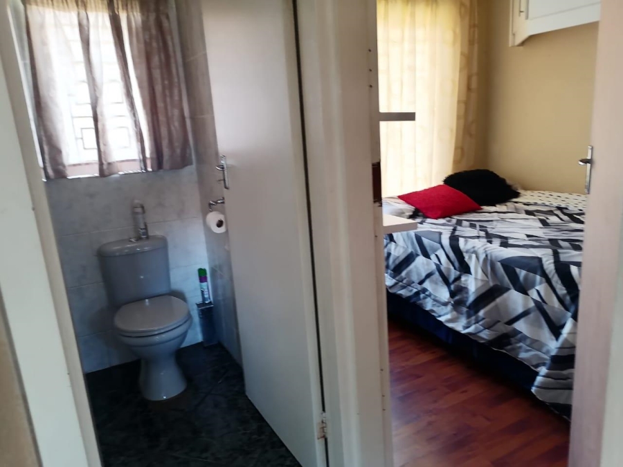 2 Bedroom Property for Sale in Norkem Park Gauteng