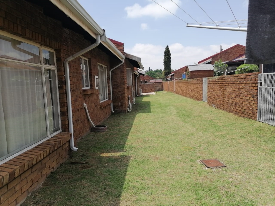 2 Bedroom Property for Sale in Norkem Park Gauteng