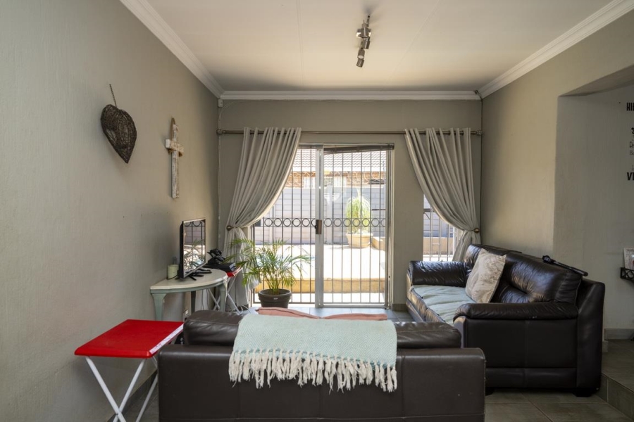 3 Bedroom Property for Sale in Zwartkop Gauteng