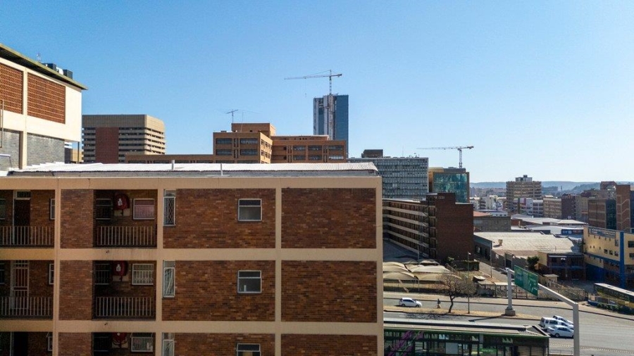 2 Bedroom Property for Sale in Pretoria Central Gauteng