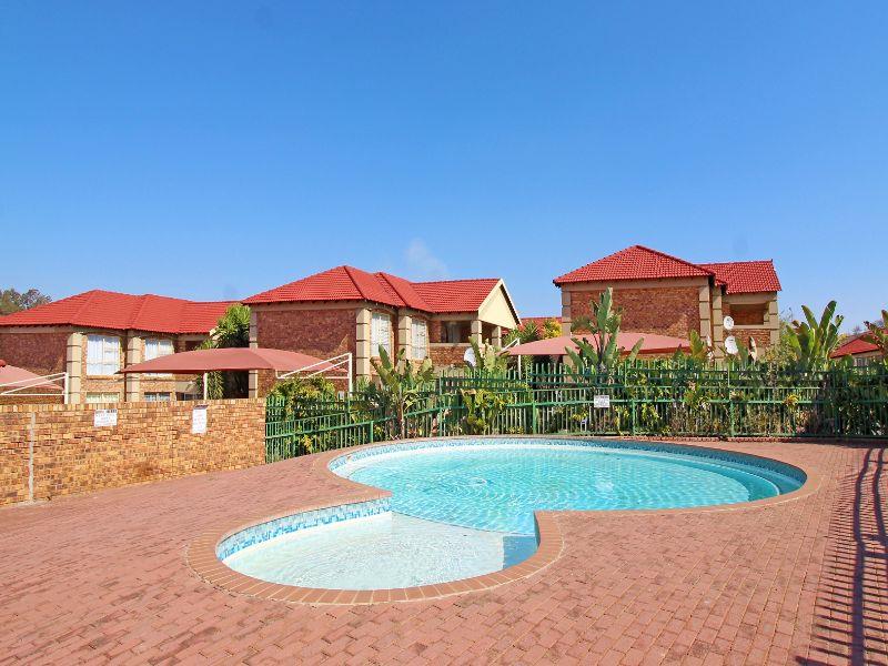 2 Bedroom Property for Sale in Liefde en Vrede Gauteng