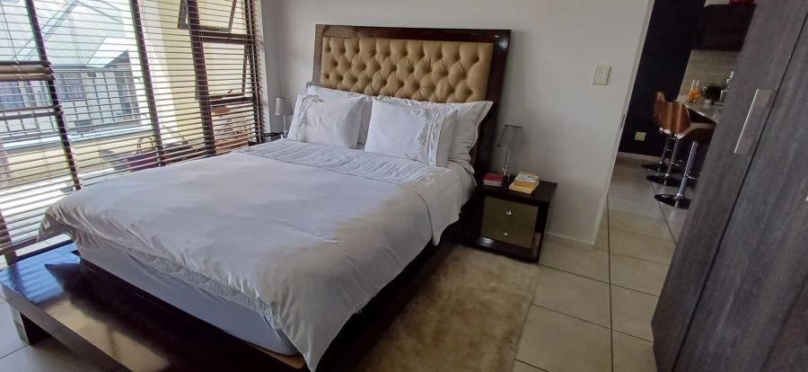 3 Bedroom Property for Sale in Oakdene Gauteng