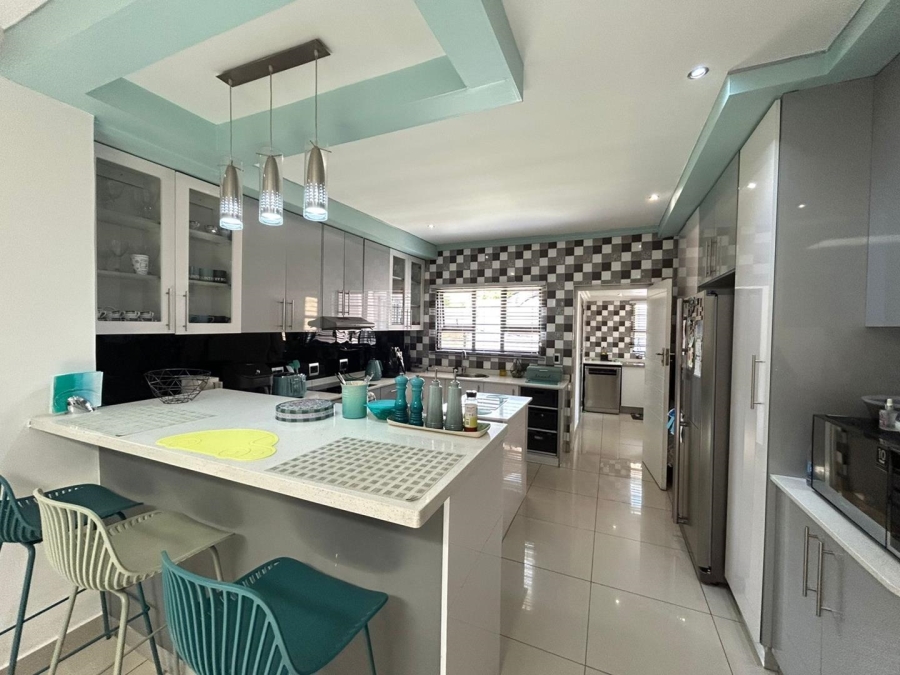 3 Bedroom Property for Sale in Lakefield Gauteng