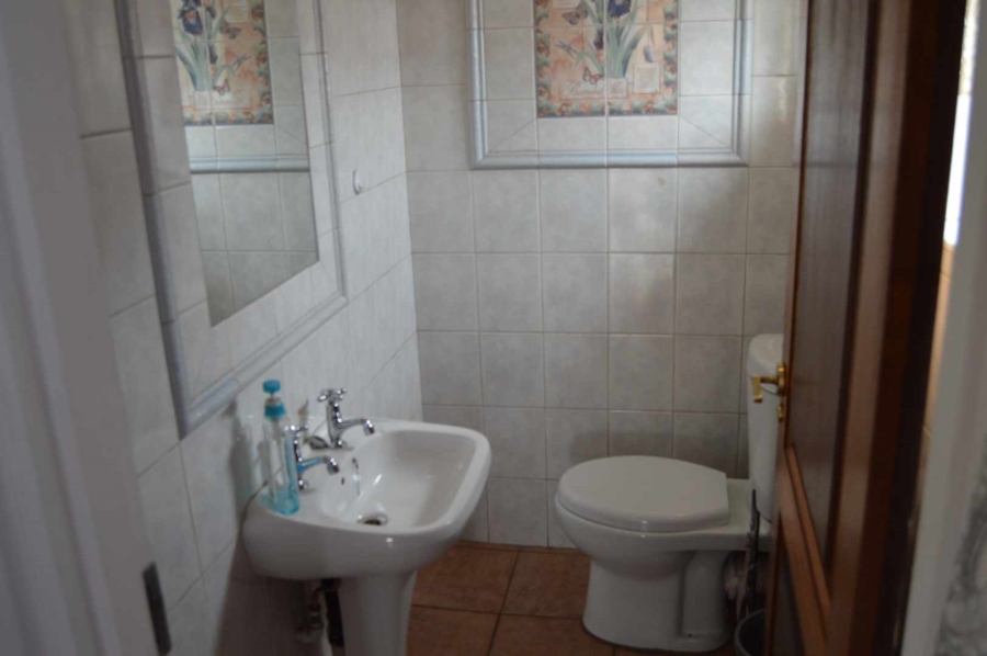 3 Bedroom Property for Sale in New Redruth Gauteng